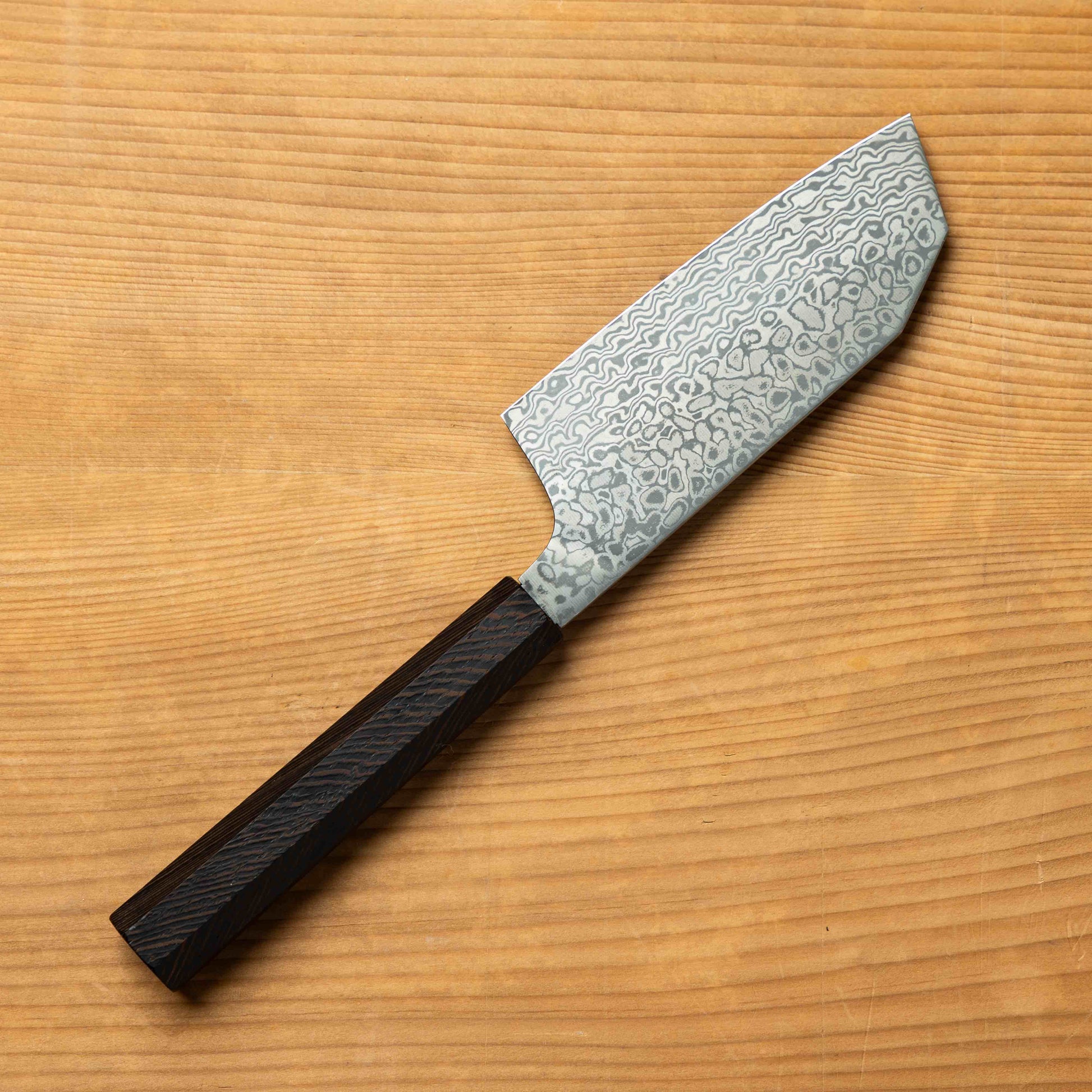 Sakai Takayuki Coreless Damascus Ko-bunka 135mm